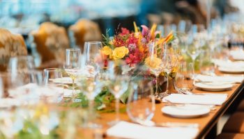 photo-1511795409834-ef04bbd61622